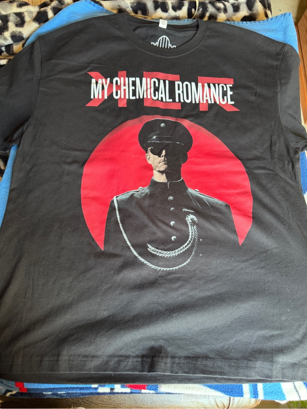 My Chemical Romance 2026 black parade concert shirt L